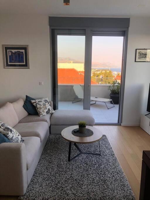 Splendid Split View Apartment Luaran gambar