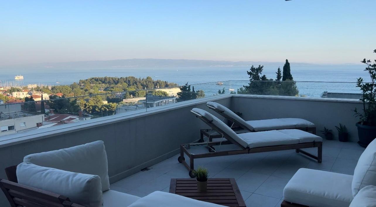Splendid Split View Apartment Luaran gambar