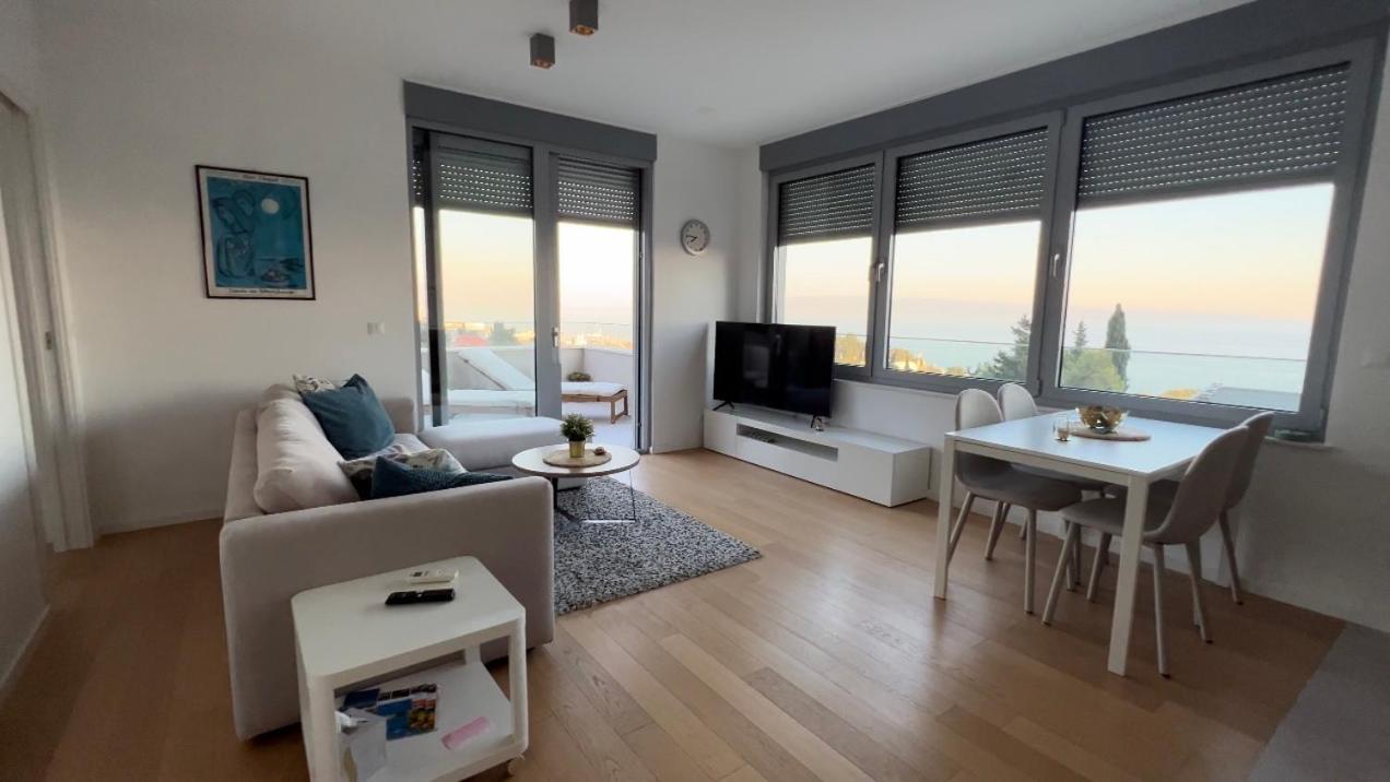 Splendid Split View Apartment Luaran gambar